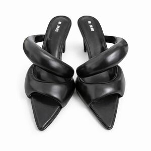 JW PEI sara Heels Black 40